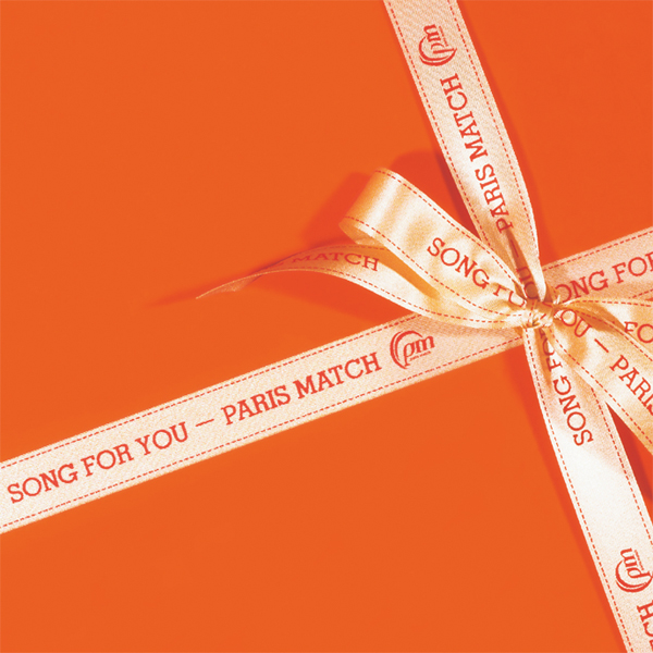 paris match「KISS(Acoustic Session)」| mu-mo（ミュゥモ）